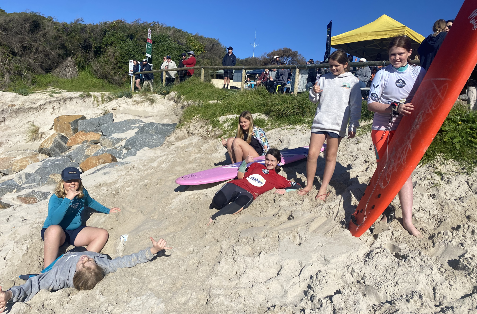 /uploaded_files/media/gallery/1660875227Girls Group.png